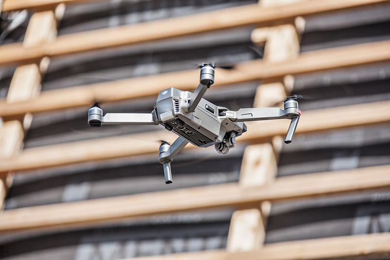 Dachinspektion mit Drohne